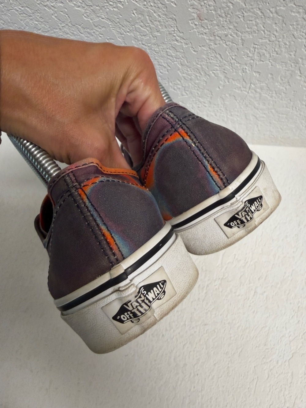 Vans Tie-Dye Low Top Sneakers in Orange, Blue and Purple Unisex M 8 W 9.5 - Picture 5 of 8